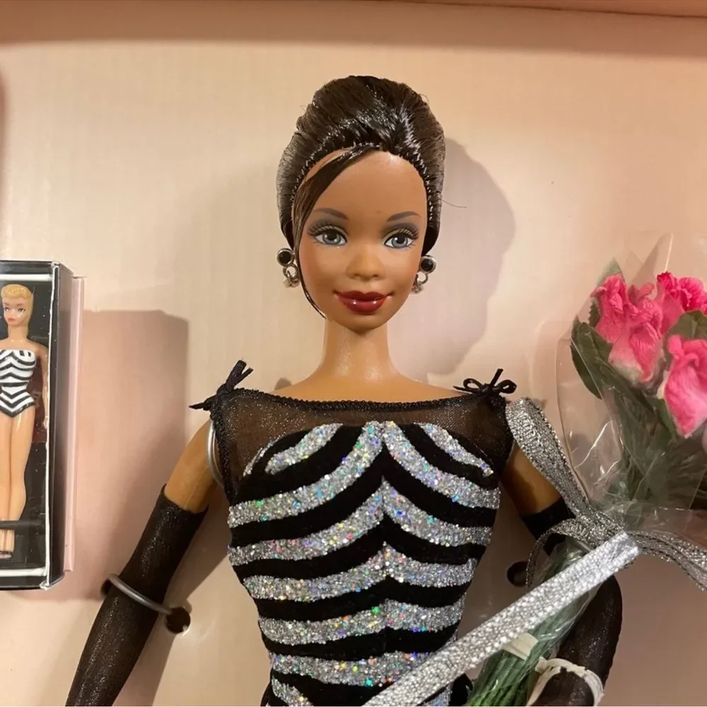 NIB 40th Anniversary Barbie African American Beauty ’99